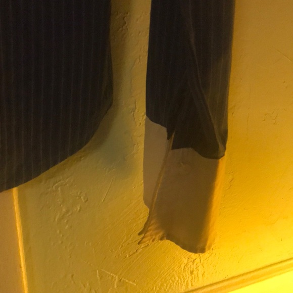 Express stretch blue pinstripe dress shirt - Picture 3 of 4